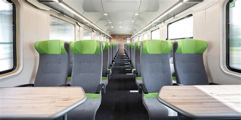 Res billigt med tåg och buss .